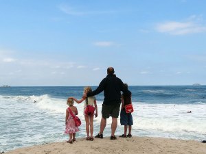 Ipanema-Looking-Out-To-Sea Family looking over Ipanema Beach