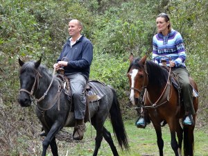 M-and-M-filming-in-Puluahua-Crater