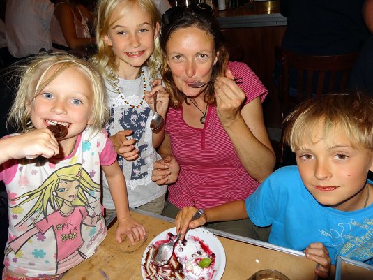 Mad family devour delicious desert at Dada! 